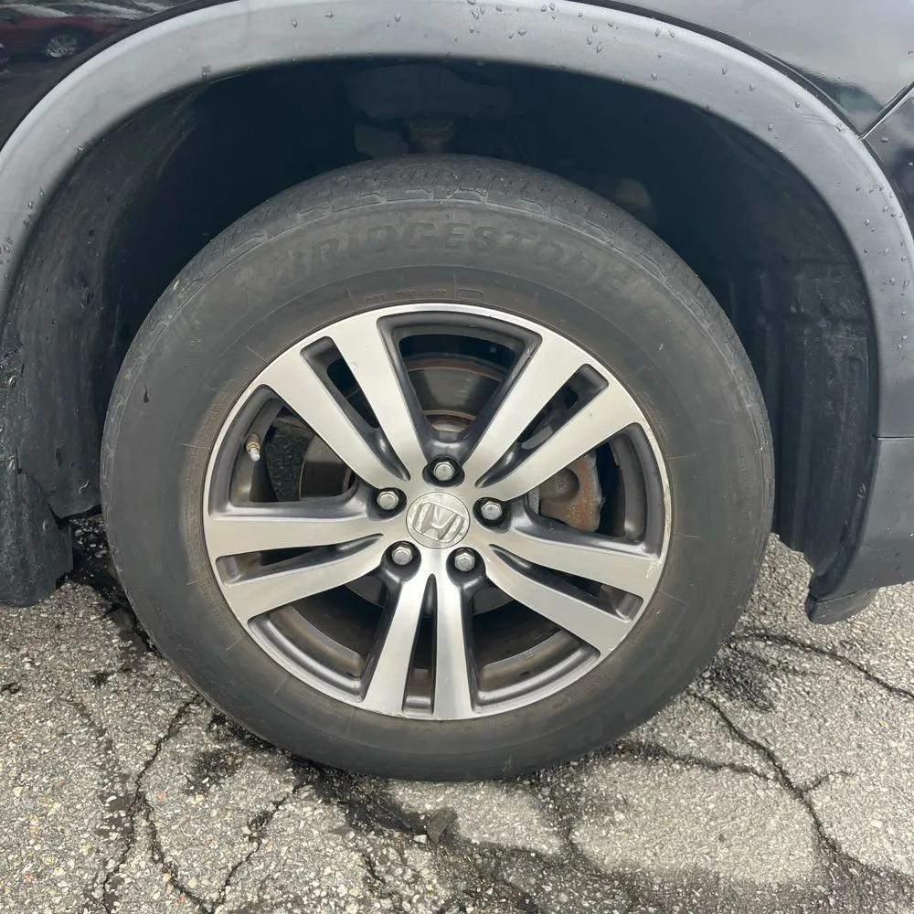 Honda Pilot photo 20