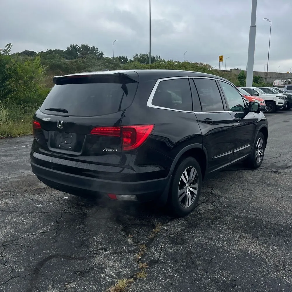 Honda Pilot photo 8
