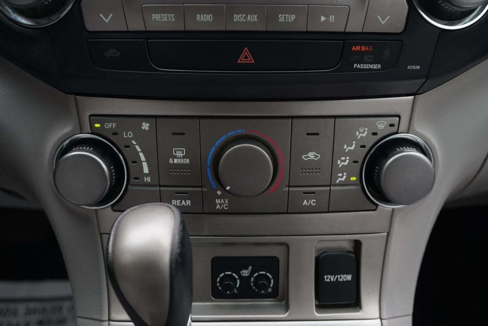 2011 Toyota Highlander SE - Photo 45