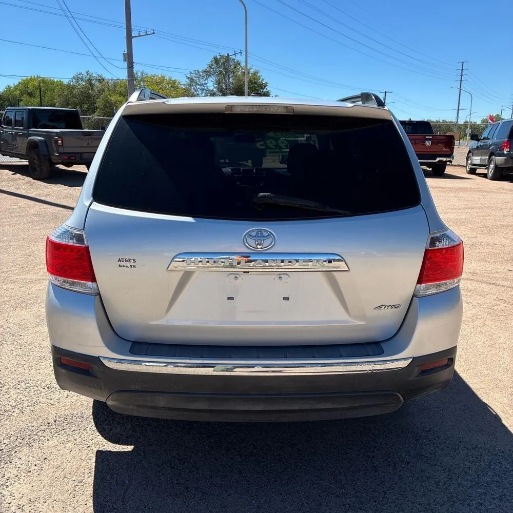Toyota Highlander photo 7