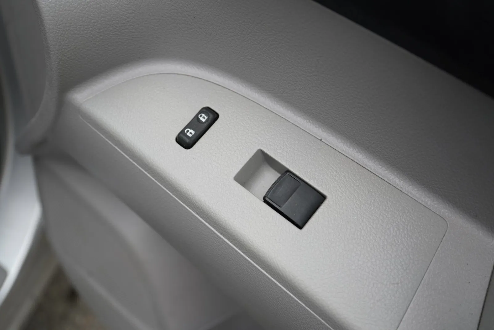 2011 Toyota Highlander SE - Photo 39