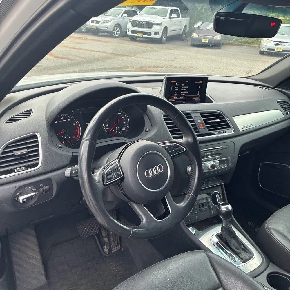 Audi Q3 photo 26