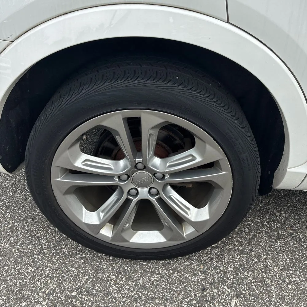 Audi Q3 photo 19