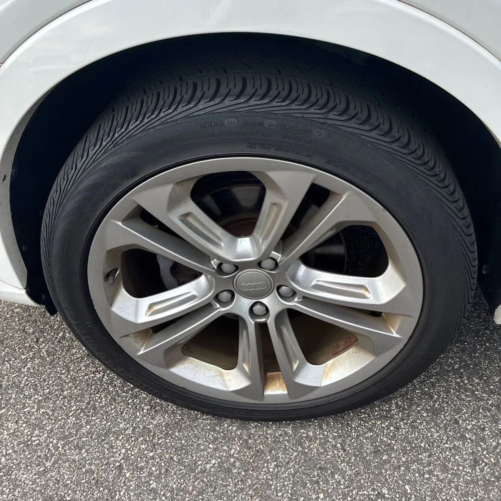 Audi Q3 photo 17