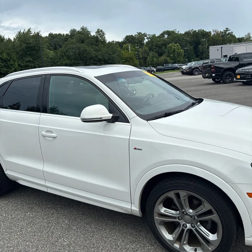 Audi Q3 photo 13