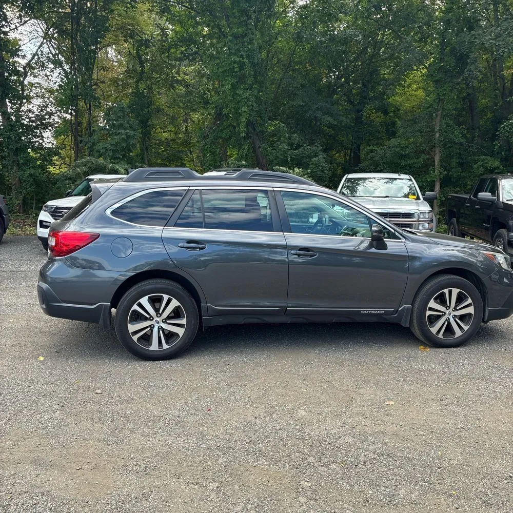 Subaru Outback photo 10