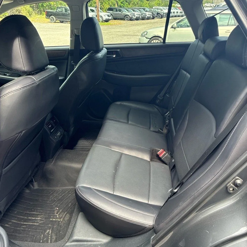 Subaru Outback photo 24