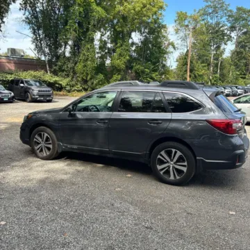 Another view of 2018 Subaru Outback 3.6R Limited for sale in Carlstadt, NJ at 101 Motors