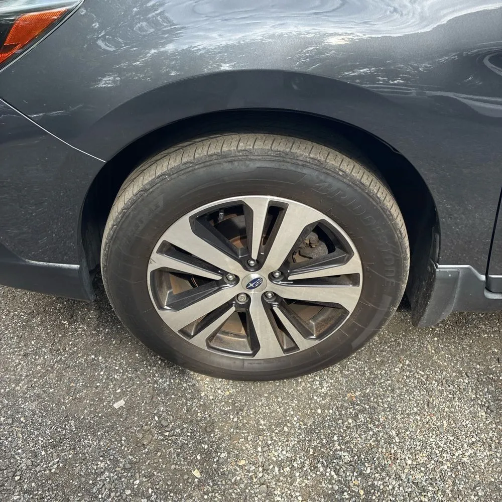 Subaru Outback photo 17
