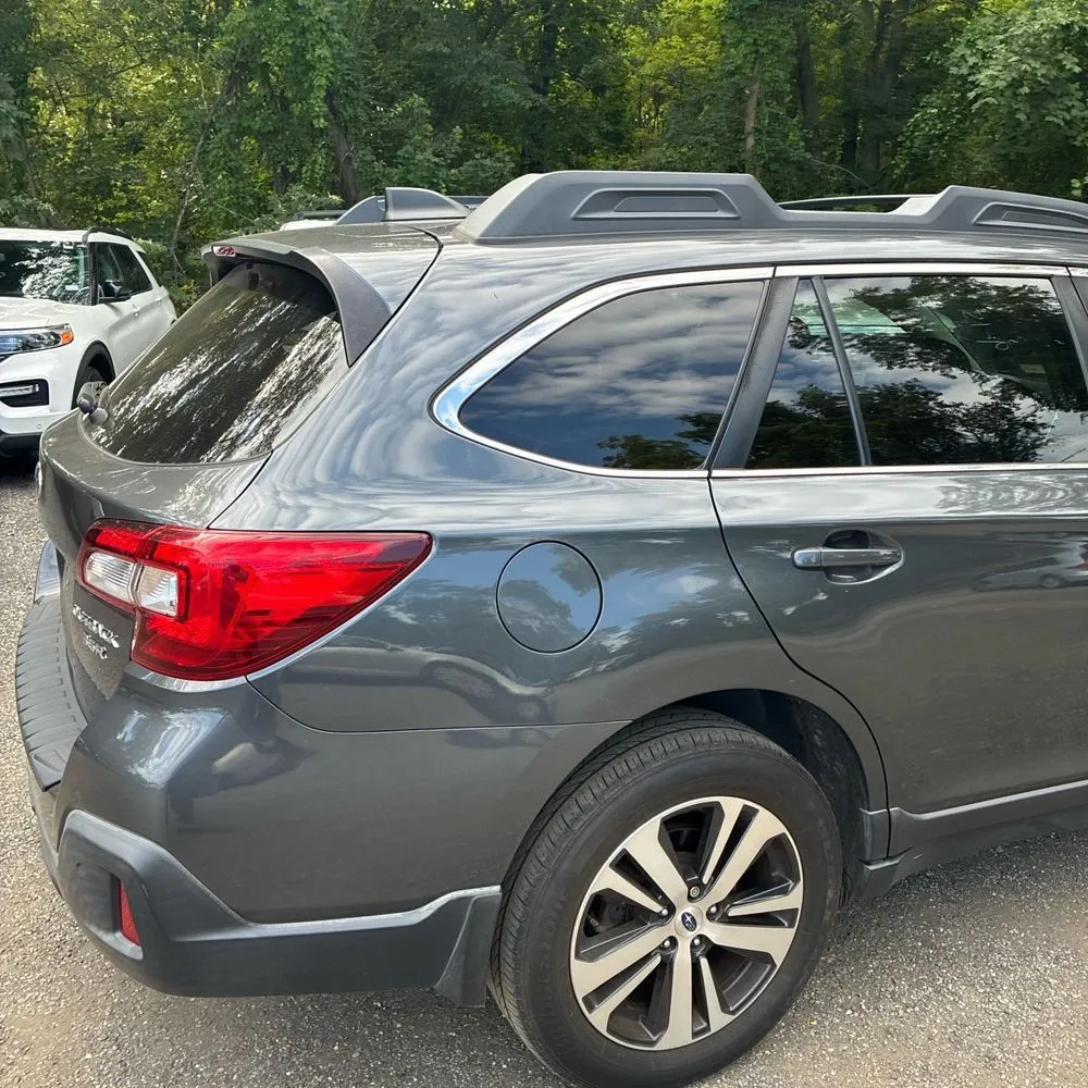 Subaru Outback photo 9