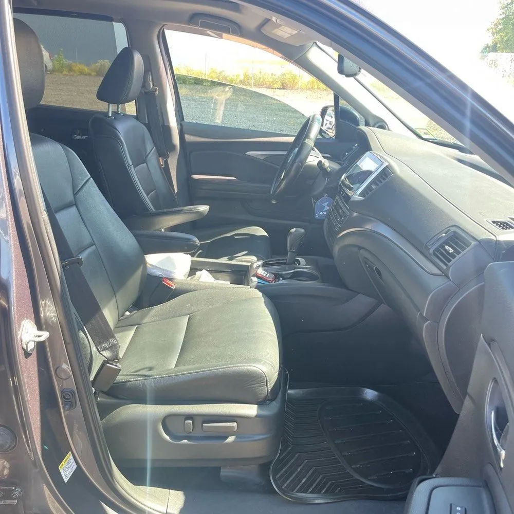 Honda Pilot photo 22