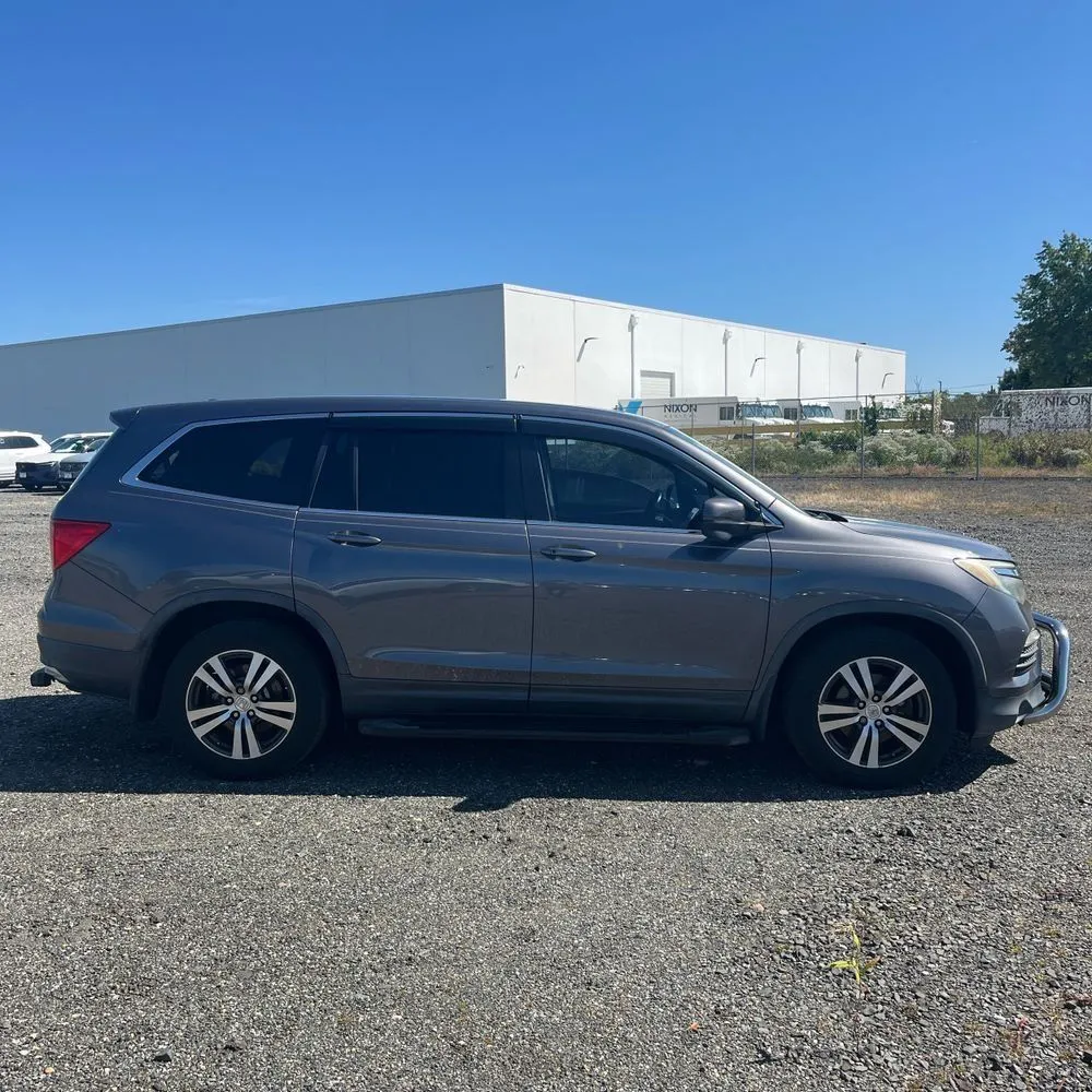 Honda Pilot photo 10