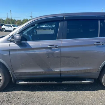 More photos of 2016 Honda Pilot EX-L at 101 Motors, NJ