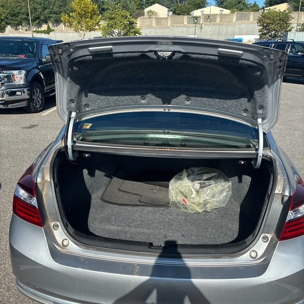 Honda Accord photo 31