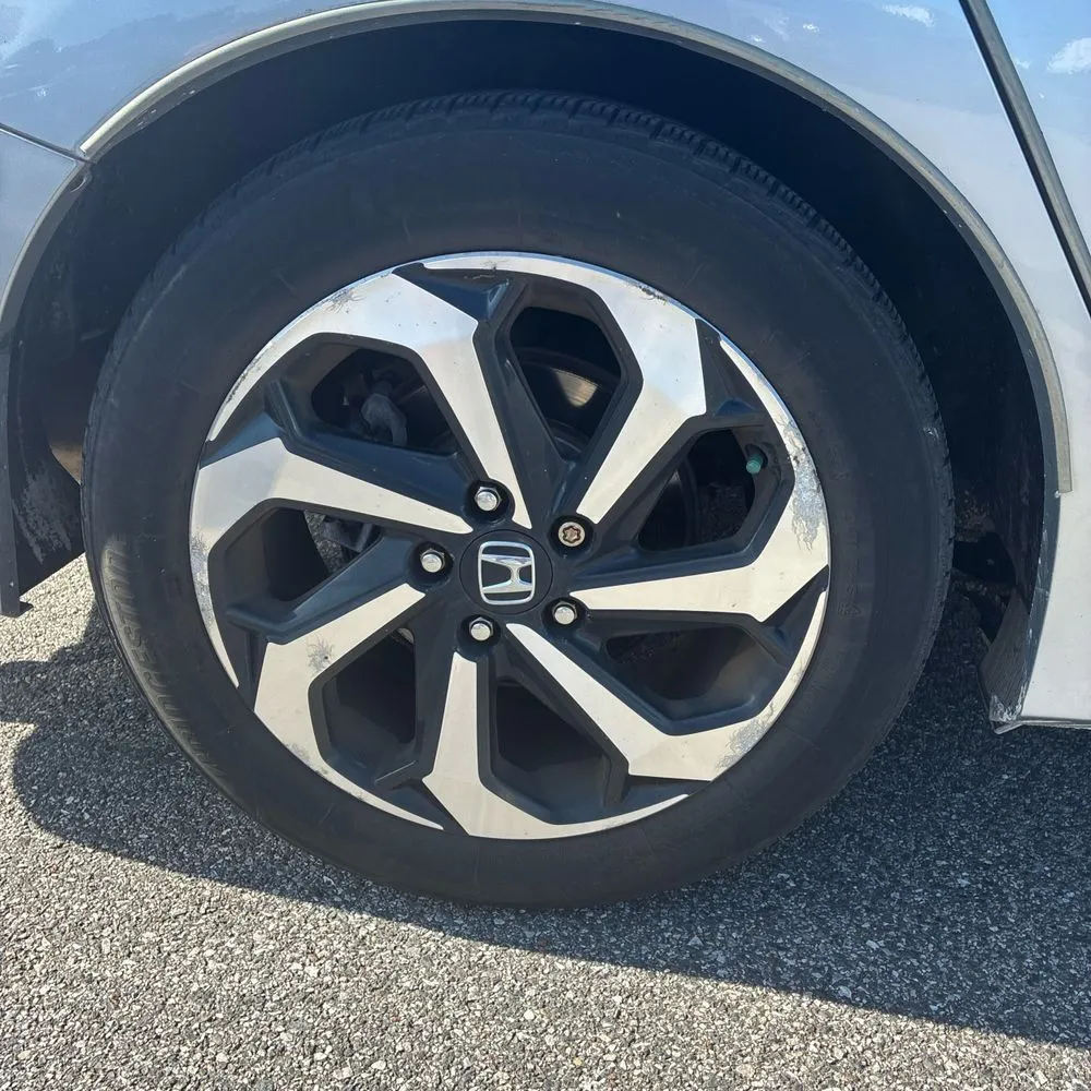 Honda Accord photo 19