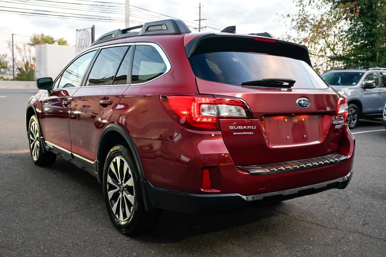 Subaru Outback photo 8