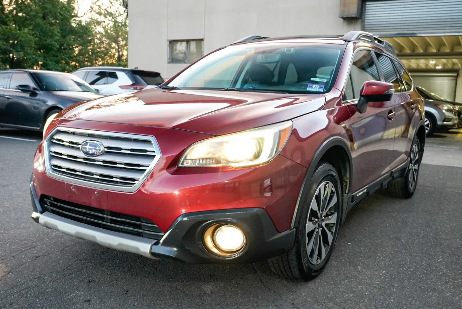 Subaru Outback photo 2