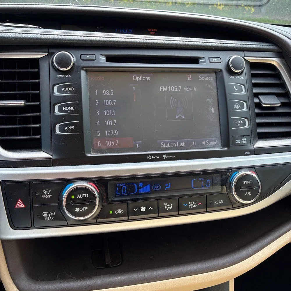 Toyota Highlander photo 29