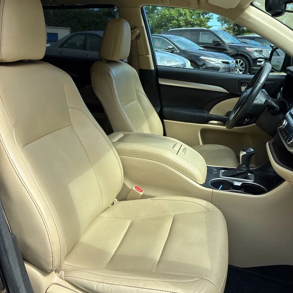 Toyota Highlander photo 23