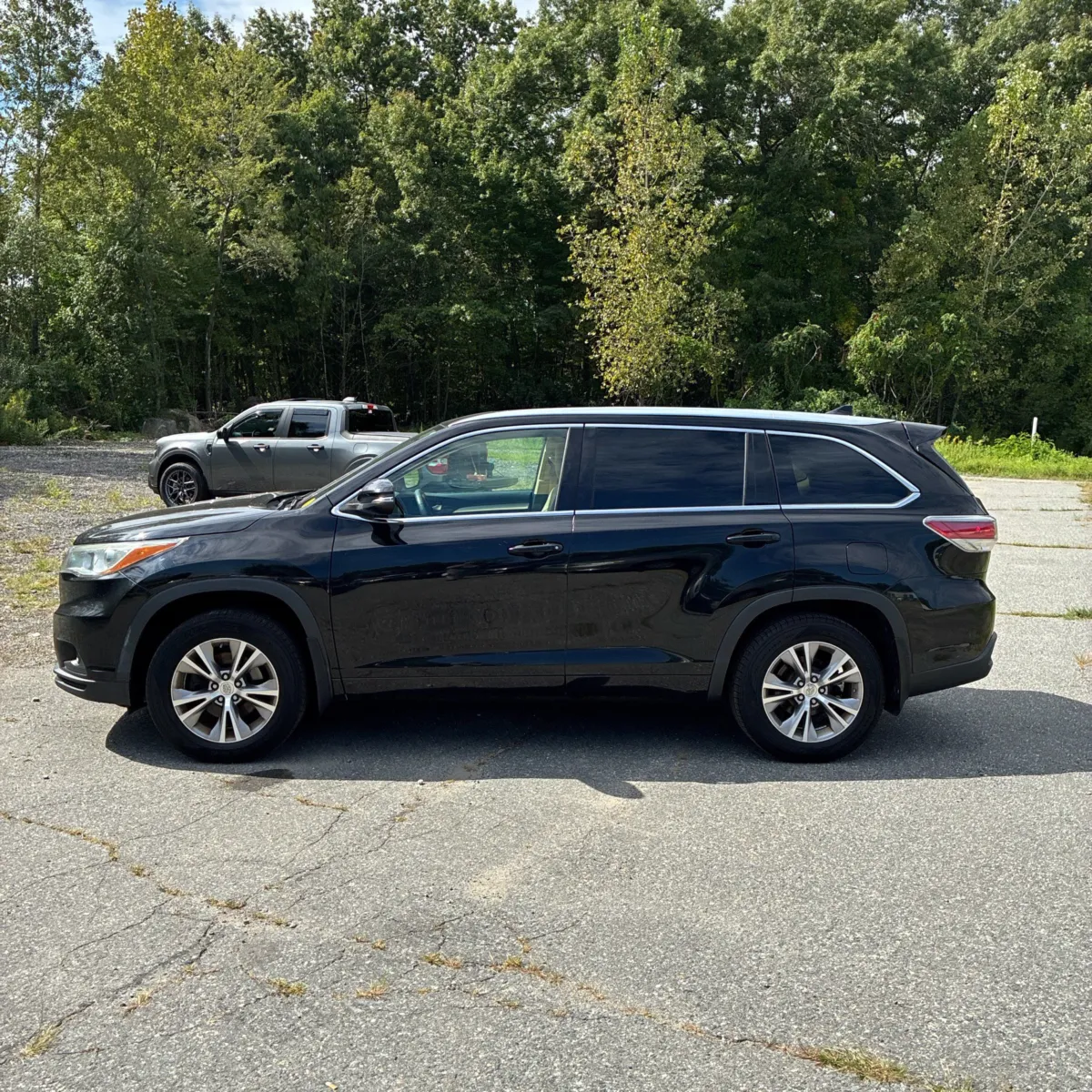 Toyota Highlander photo 3