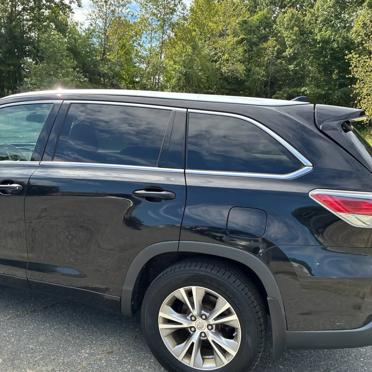 Toyota Highlander photo 6