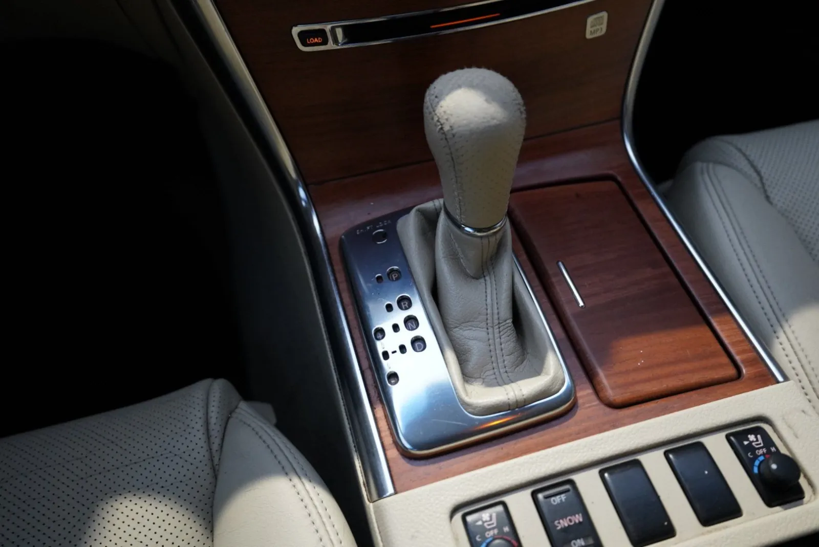 Infiniti M35x photo 41