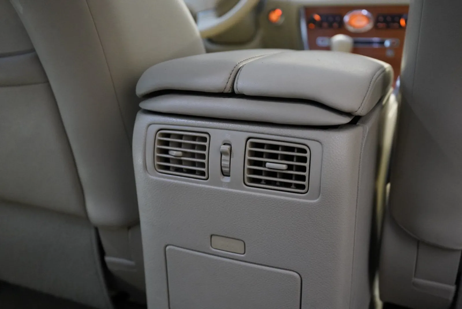 Infiniti M35x photo 31