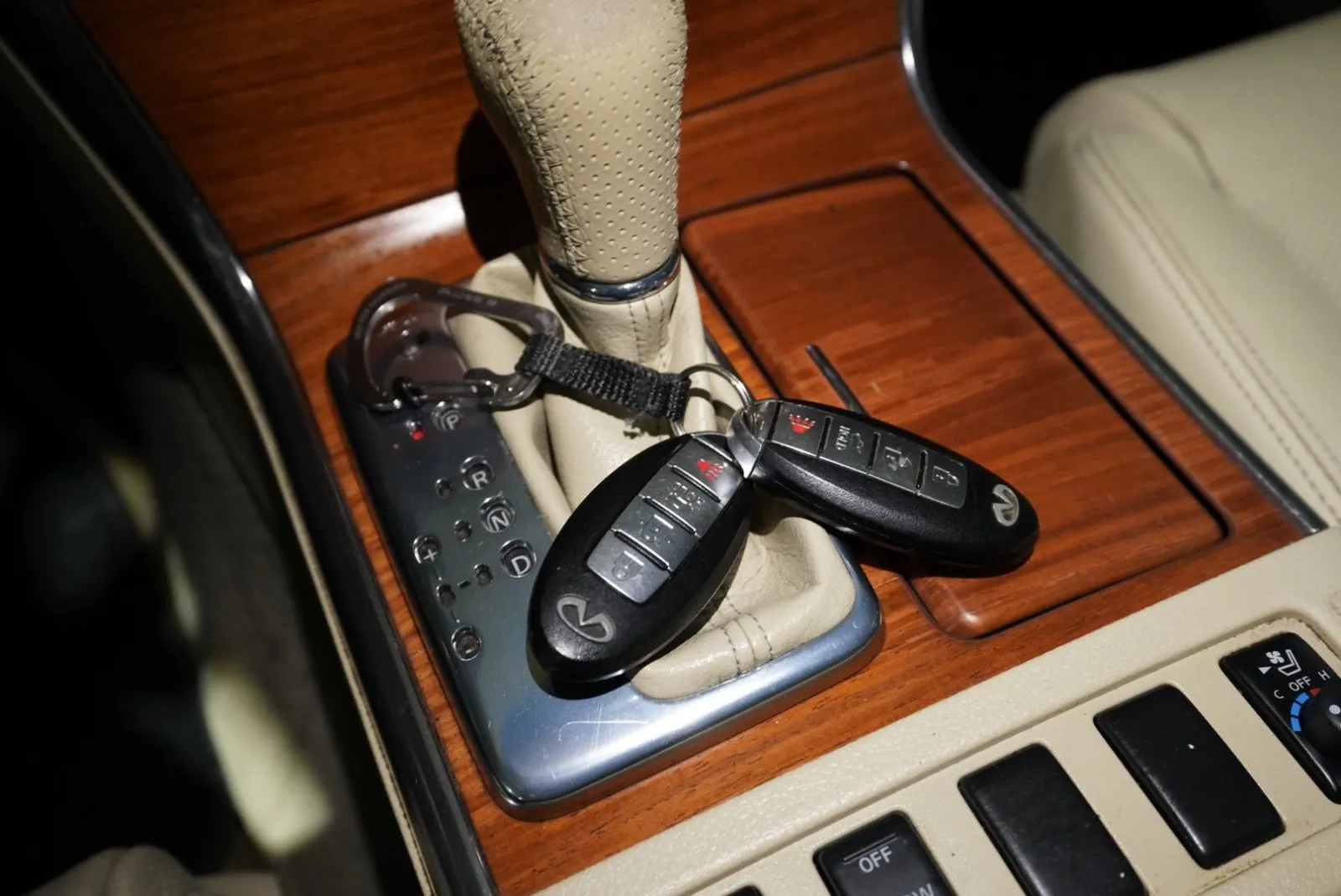 Infiniti M35x photo 48