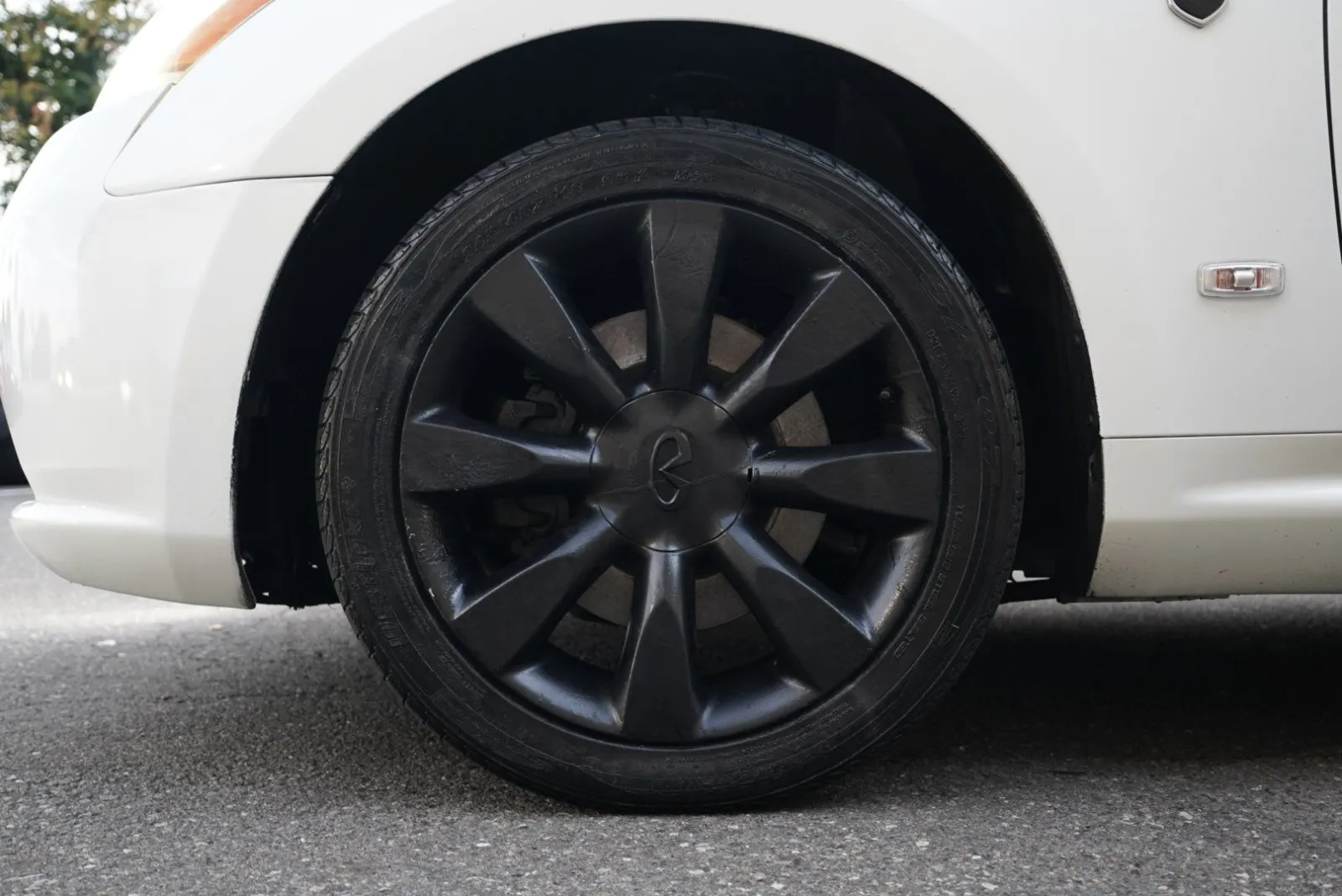 Infiniti M35x photo 10