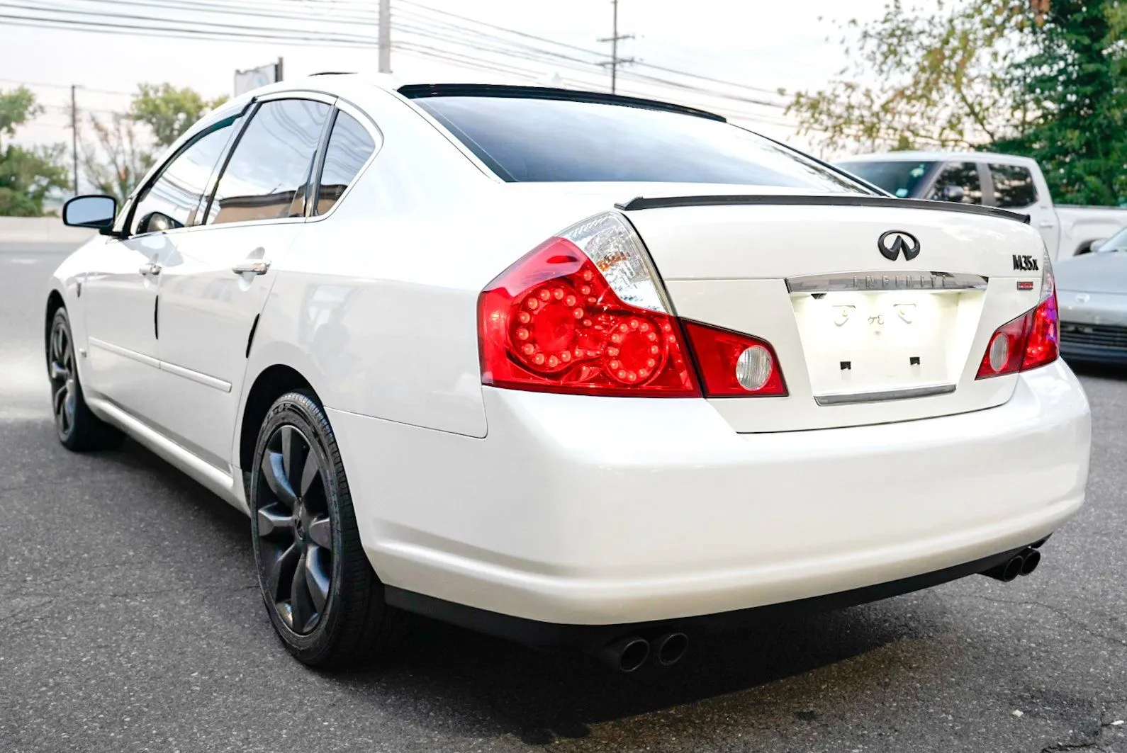 Infiniti M35x photo 7