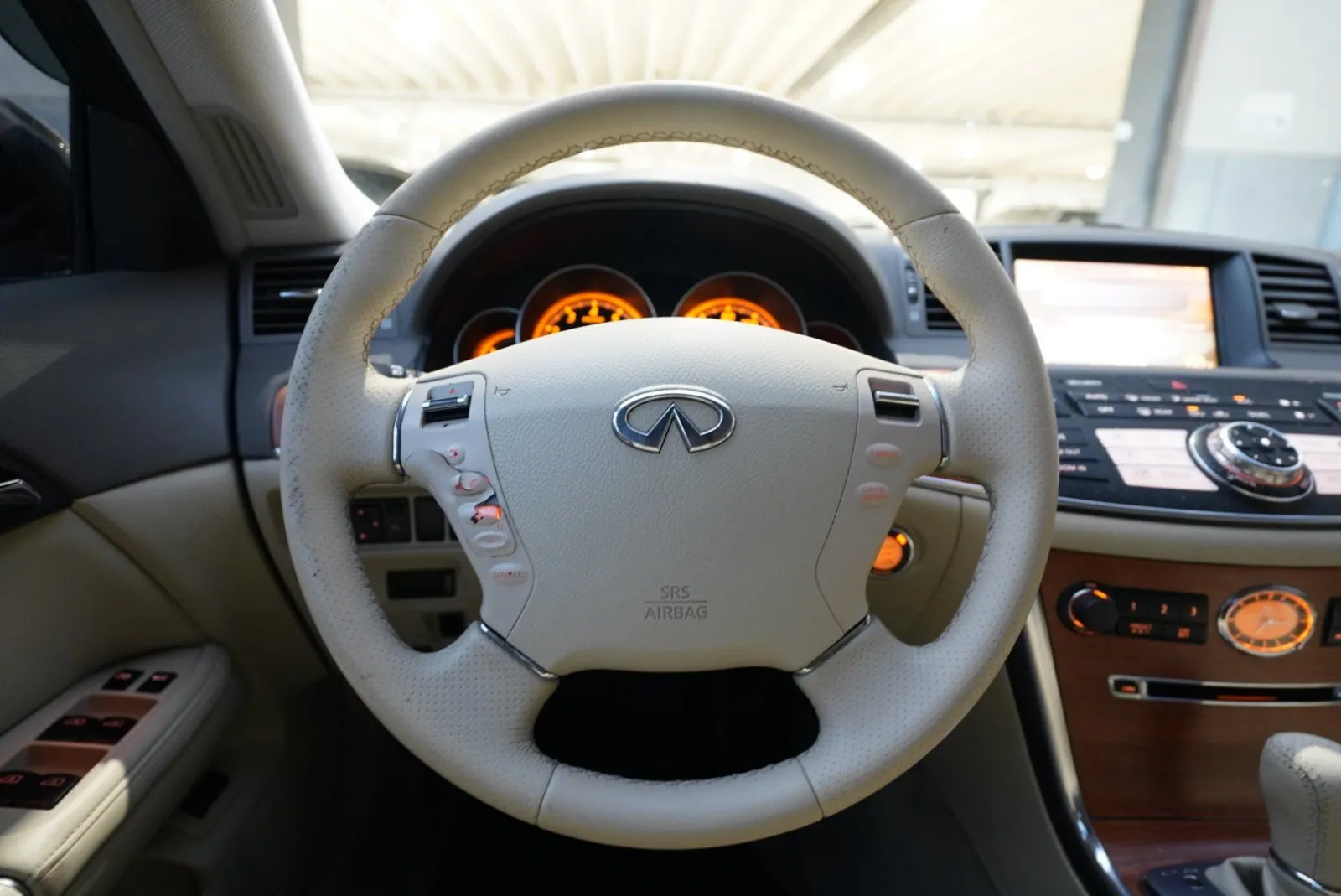Infiniti M35x photo 44
