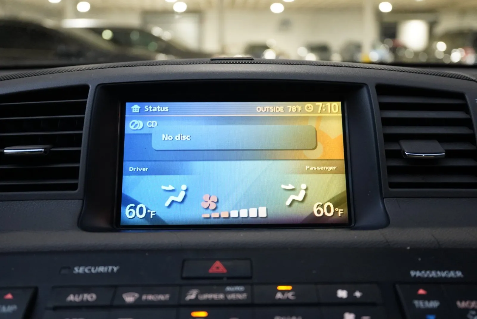 Infiniti M35x photo 38