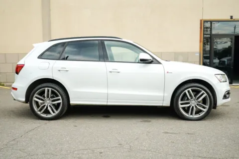 More photos of 2015 Audi SQ5 3.0T Premium Plus at 101 Motors, NJ