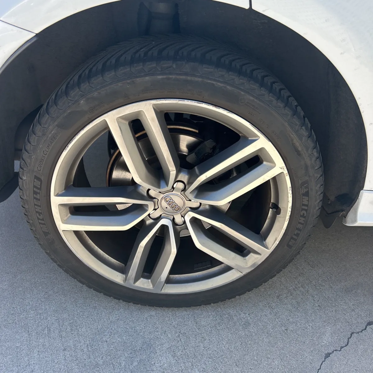 Audi SQ5 photo 11