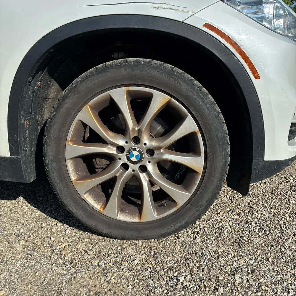 BMW X5 photo 20