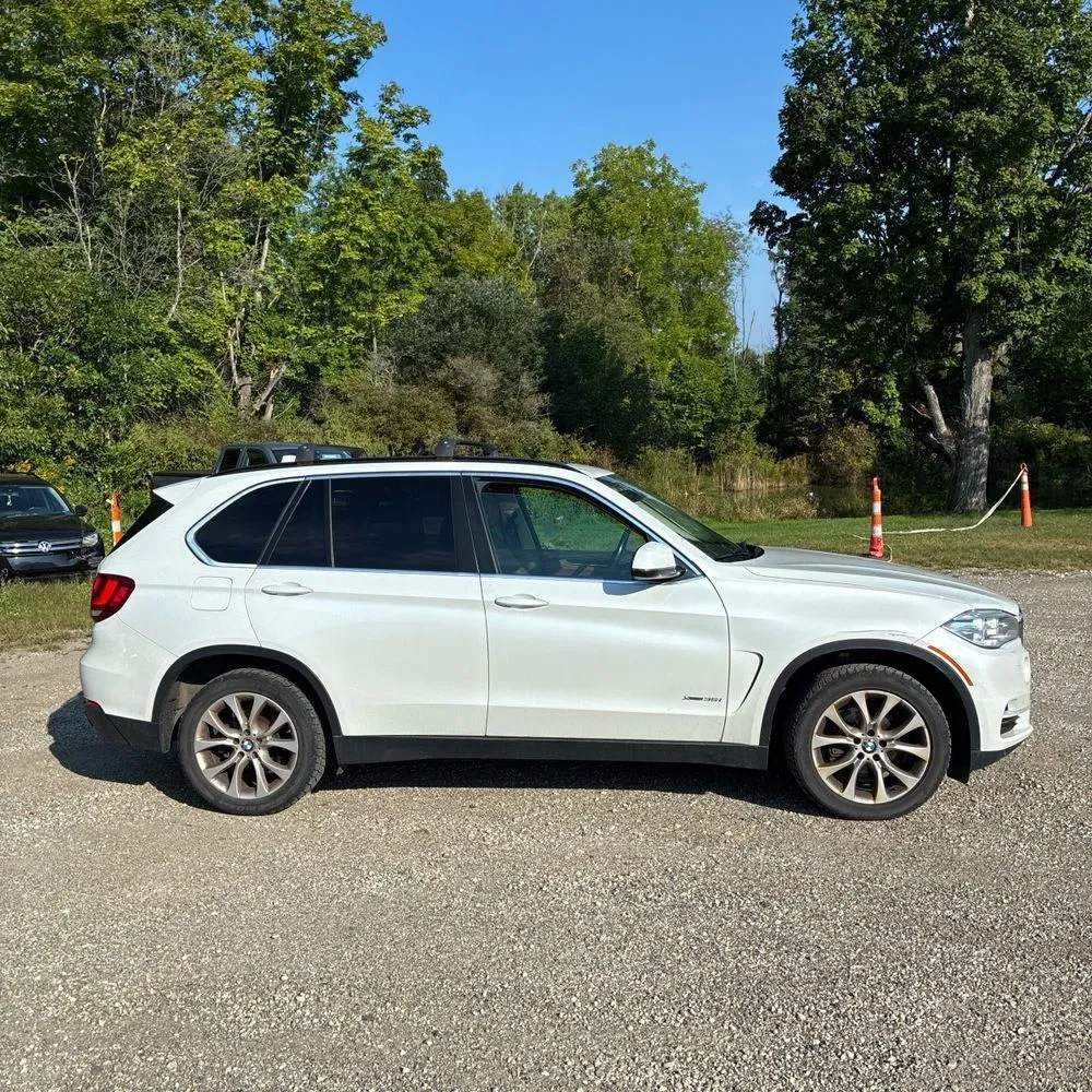 BMW X5 photo 10