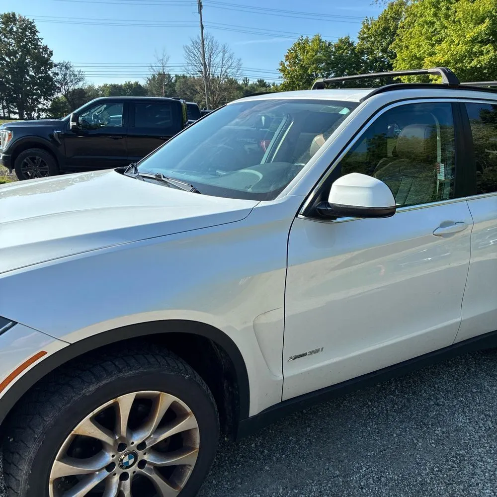 BMW X5 photo 2