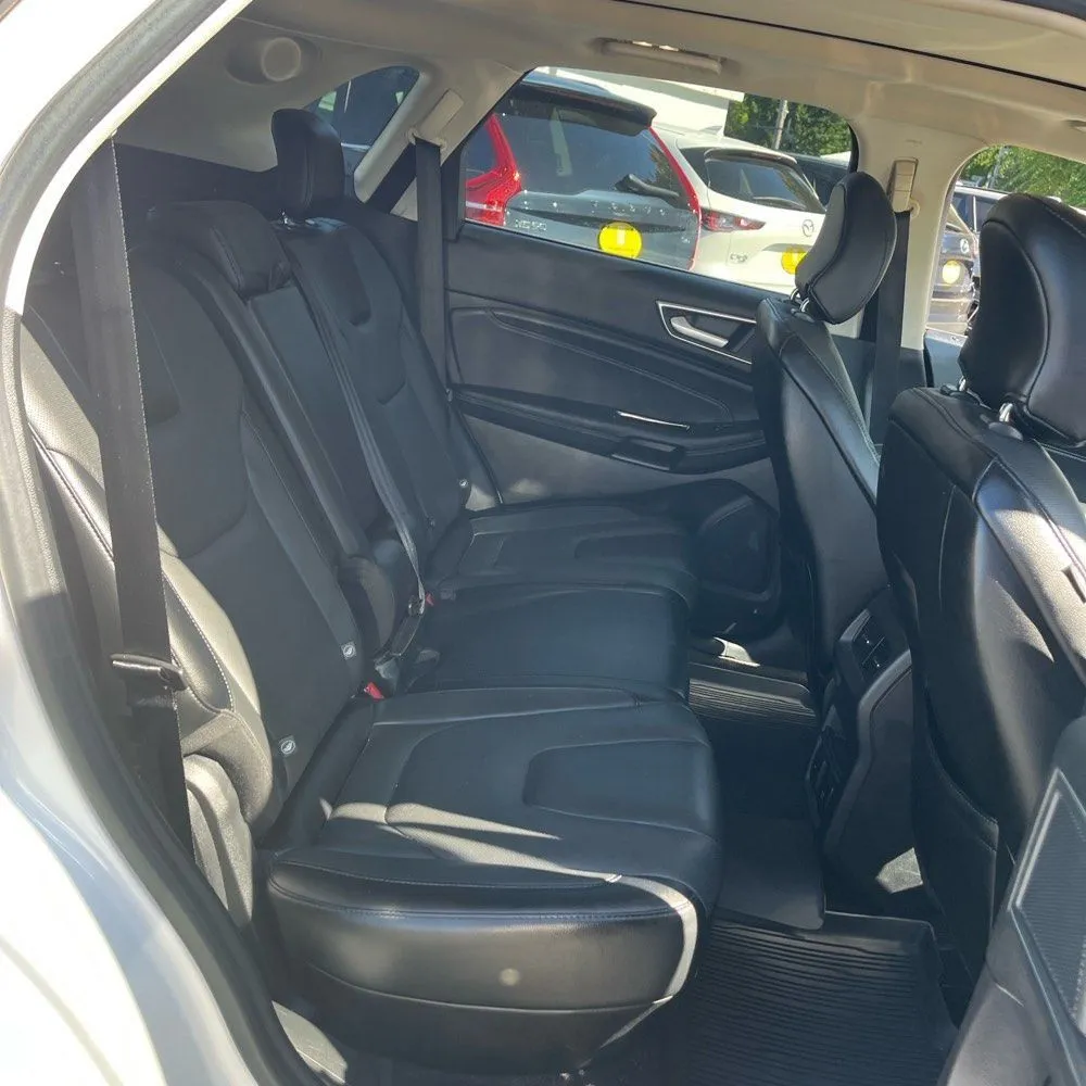 Ford Edge photo 20