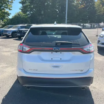 More photos of 2018 Ford Edge Titanium at 101 Motors, NJ