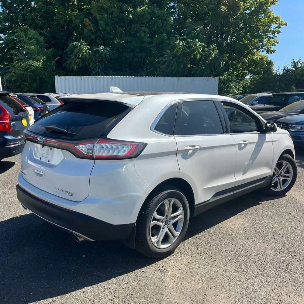 Ford Edge photo 6