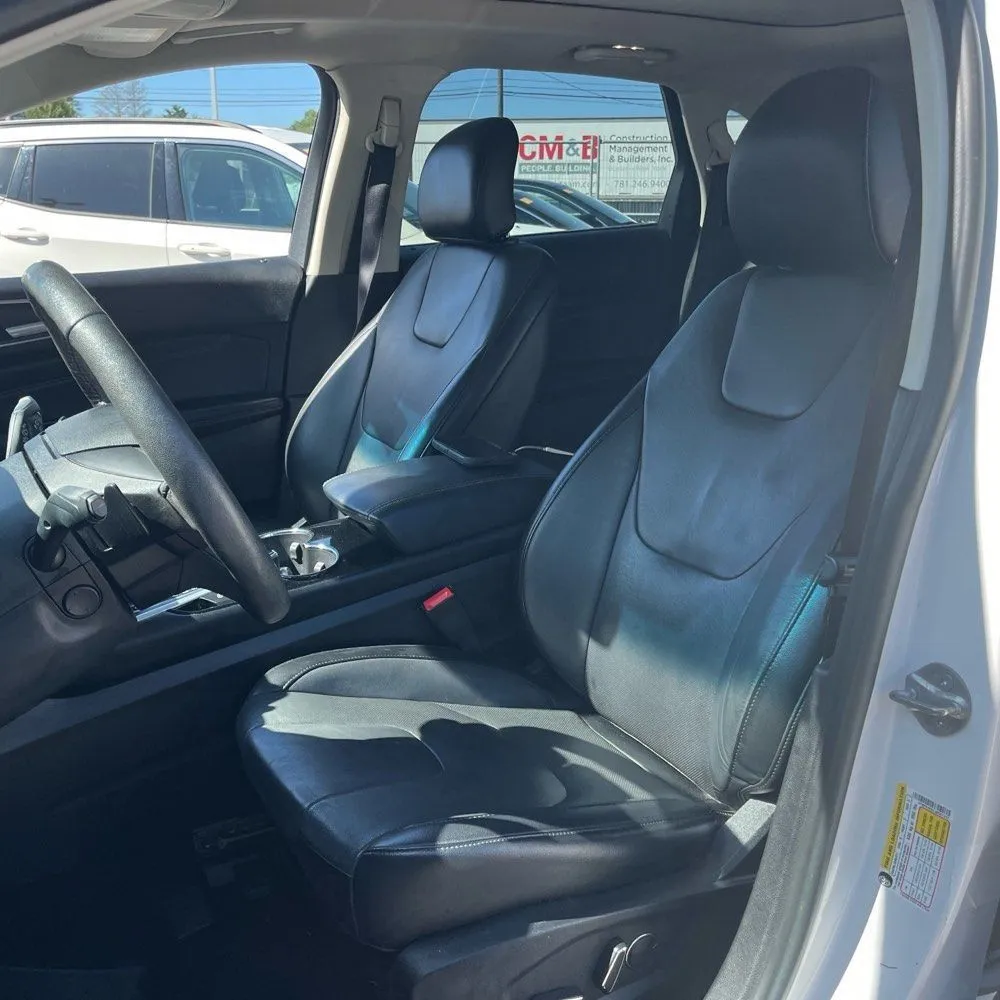 Ford Edge photo 17