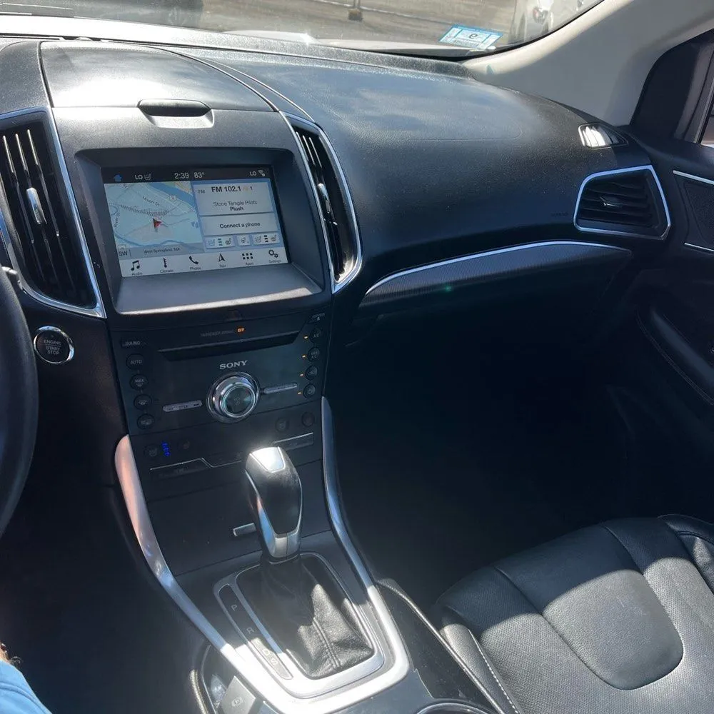 Ford Edge photo 23