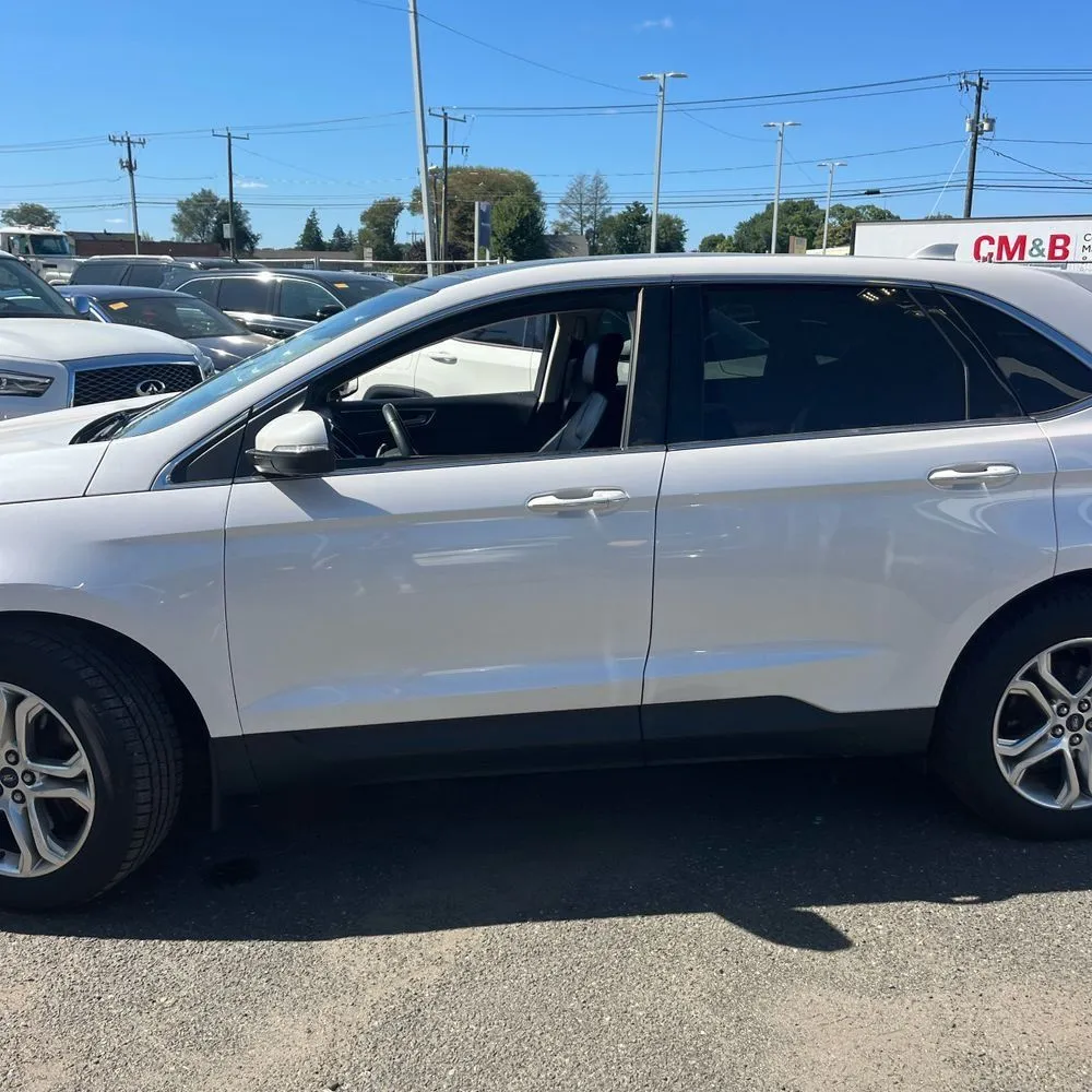 Ford Edge photo 3