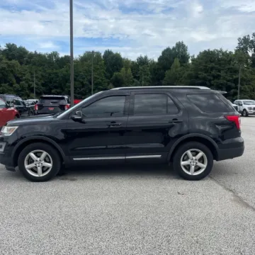 Another view of 2017 Ford Explorer XLT for sale in Carlstadt, NJ at 101 Motors