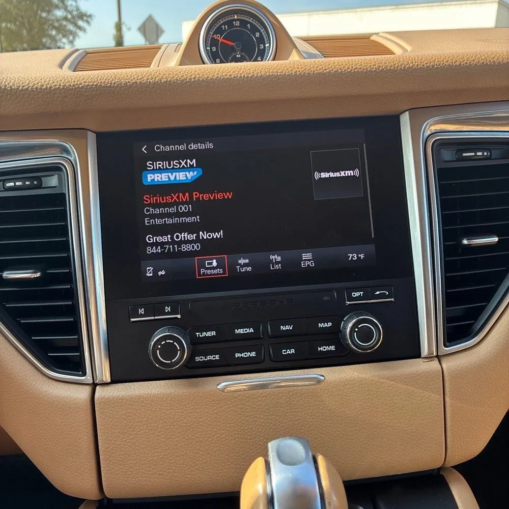 Porsche Macan photo 28