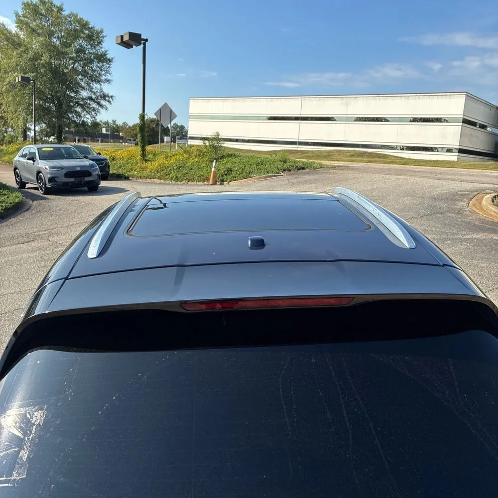 Porsche Macan photo 16
