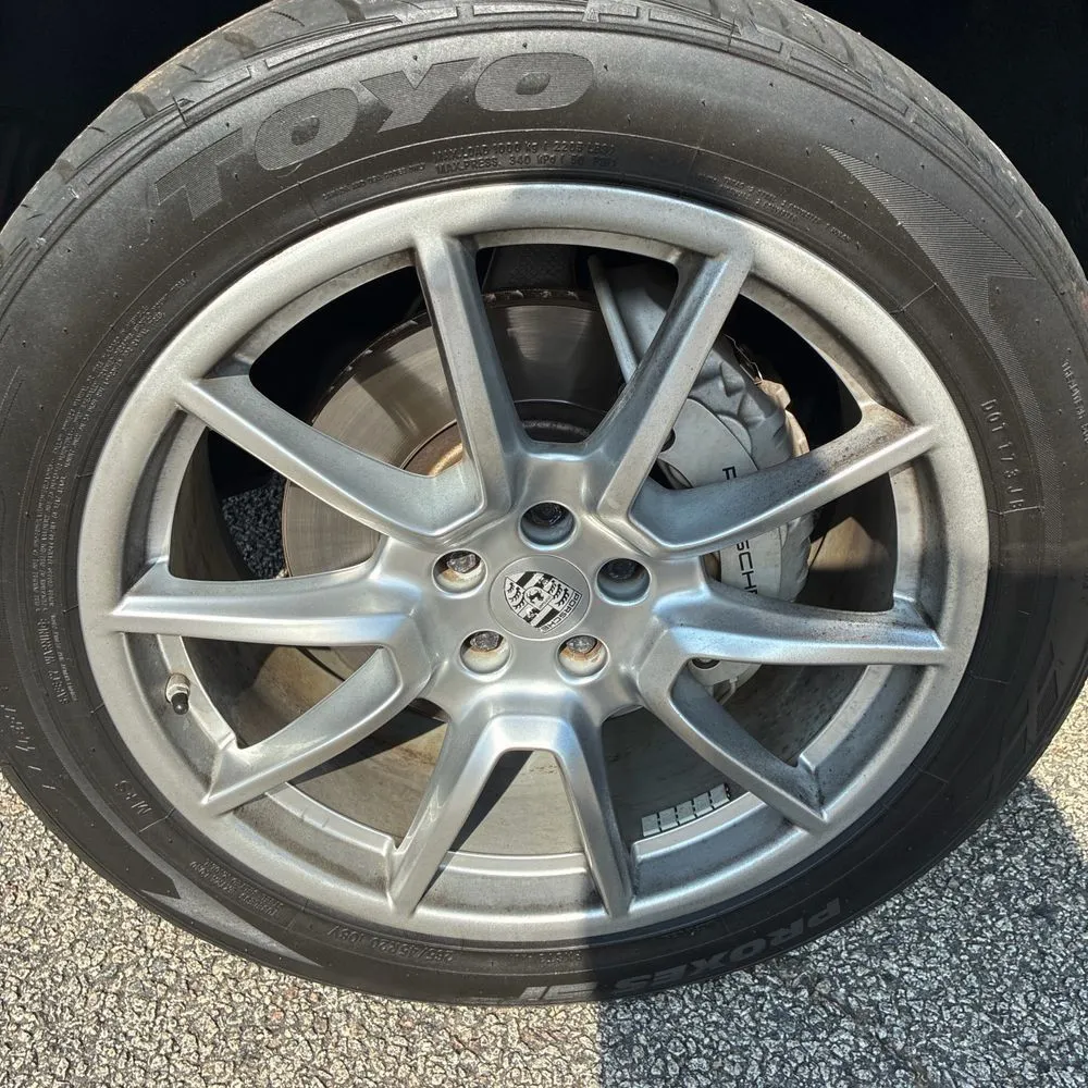 Porsche Macan photo 17