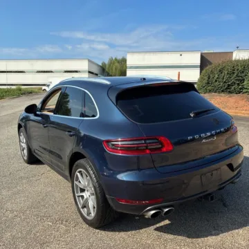 More photos of 2017 Porsche Macan S at 101 Motors, NJ