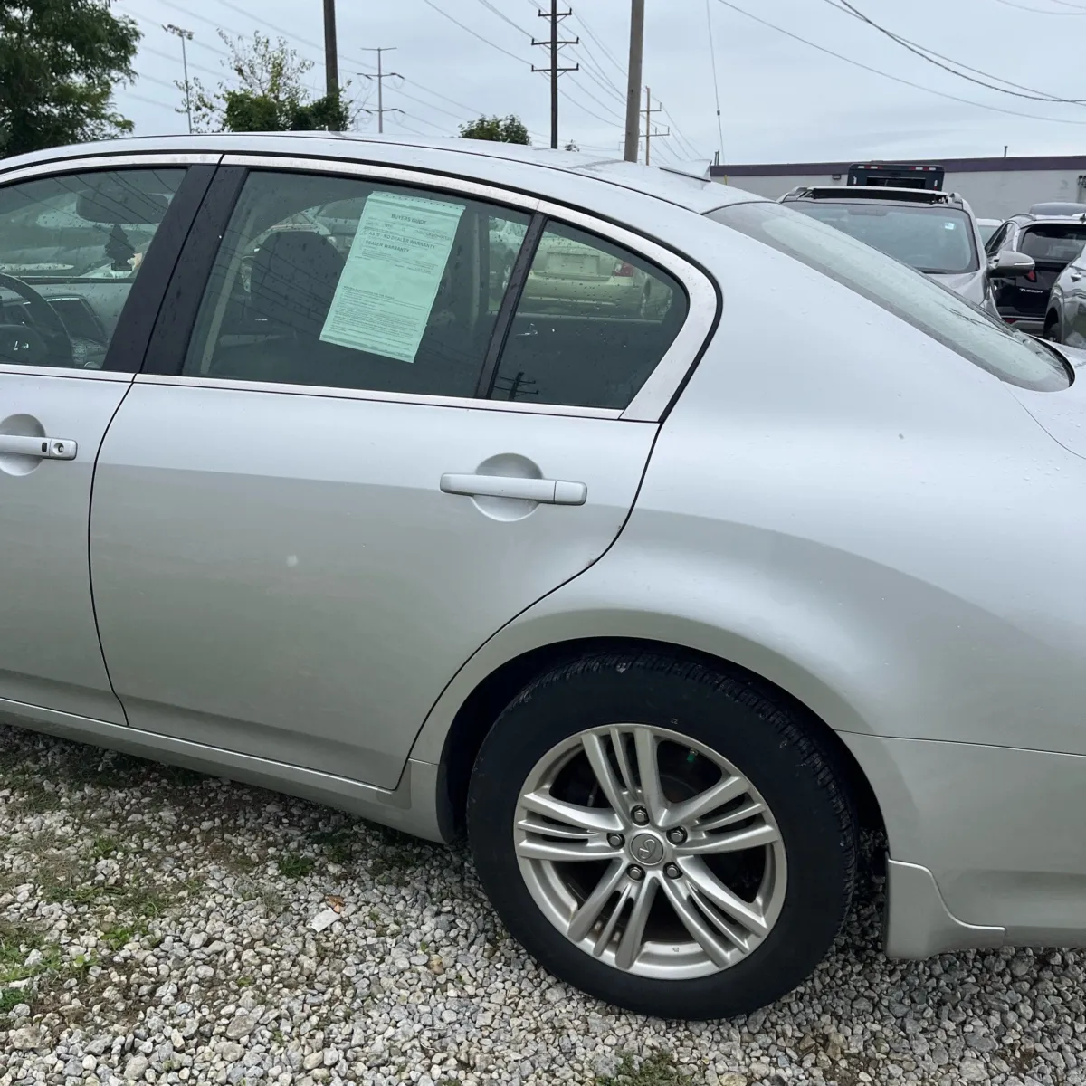 Infiniti G37x photo 6