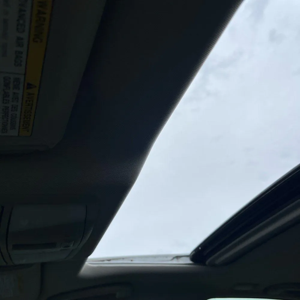 Infiniti G37x photo 22